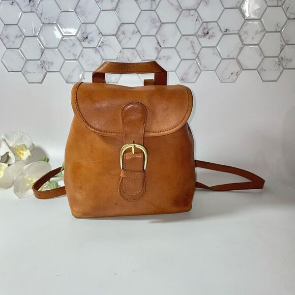 Vintage Hunt Club Tan Leather Backpack Minimalist Design - Picture 1 of 15
